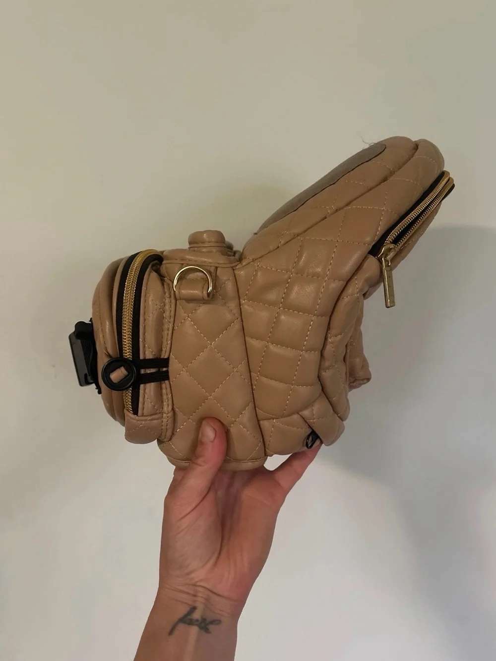 Tushbaby Hip seat Carrier